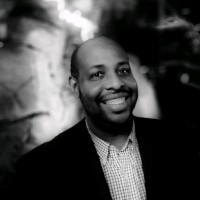 Aaron Valentine