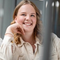 Freya Welling