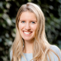 Sarah Ernst, Mpa