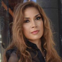 Alexis Day International, (M.B.A.) (Shaking Things Up In Digital Publishing)