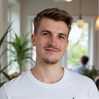 Nils Brüggemann
