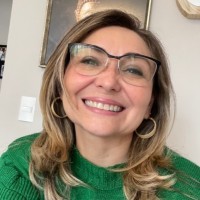 Ana Cláudia Tavares