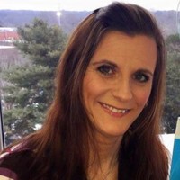 Traci Pistolis
