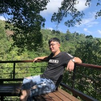黄文杰
