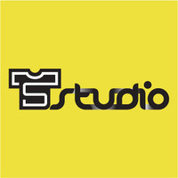 t-shirt studio