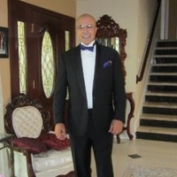 Mike Akbar Kashani