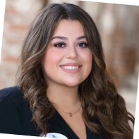 Stephanie Montes De Oca