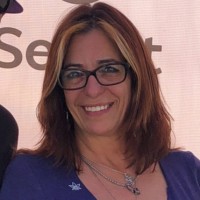 Dina Nicholaou