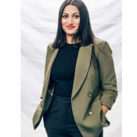Manpreet Farrar