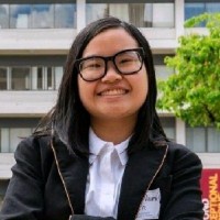 Naomi Hoang