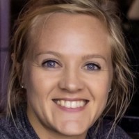 Mari Van Zyl