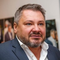 Anton Bakov