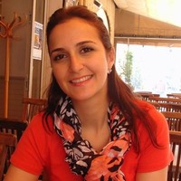 Raquel De Santis Barbieri Okamura