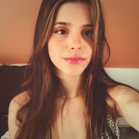 Clara Lemos