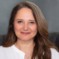 Sandra Andrews