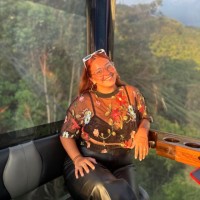 Nicole Bustos