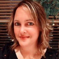 Traci Stolk
