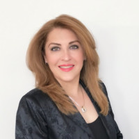 Ellie (Elham) Roustaeian