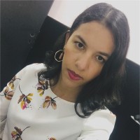Monique Guimarães