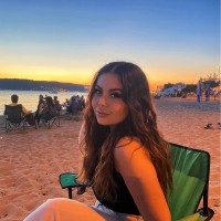 Aleyna S.