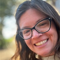 Jennifer Taylor Do, Facos