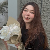 张嘉雯