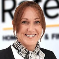 Anita Hinze