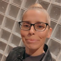 Lyndsay Lyns