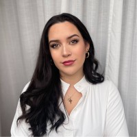 Isabel Neumann Calderón