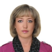 Elena D.