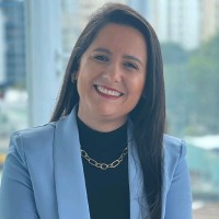 Déborah Carvalho Naves