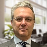 ROBERTO MILANI