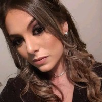 Suelen Ambrosio Petim
