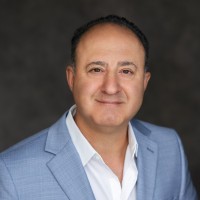 Ray Akbari