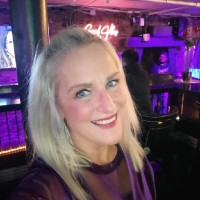 Amanda V
