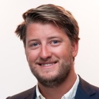 Måns Hallström