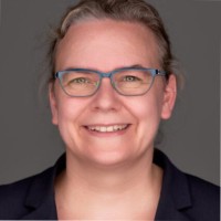 Prof. Dr. Julia Dlugaiczyk