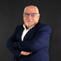 José A González Gallardo