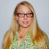 Paula Lee