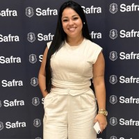 Queila Guimarães
