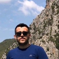 İzzet İşeri