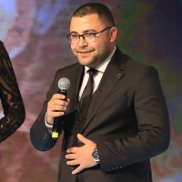 özgür özgören
