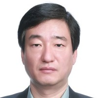 Kiwoong Kim
