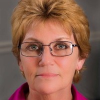 Julie Stringer