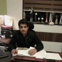 Tarik Khan
