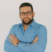 Mike Valdes