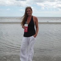 Angie Reynolds