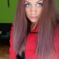 Szilvia Láng