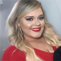 Shelly Wade