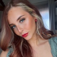 Isabelle Levell